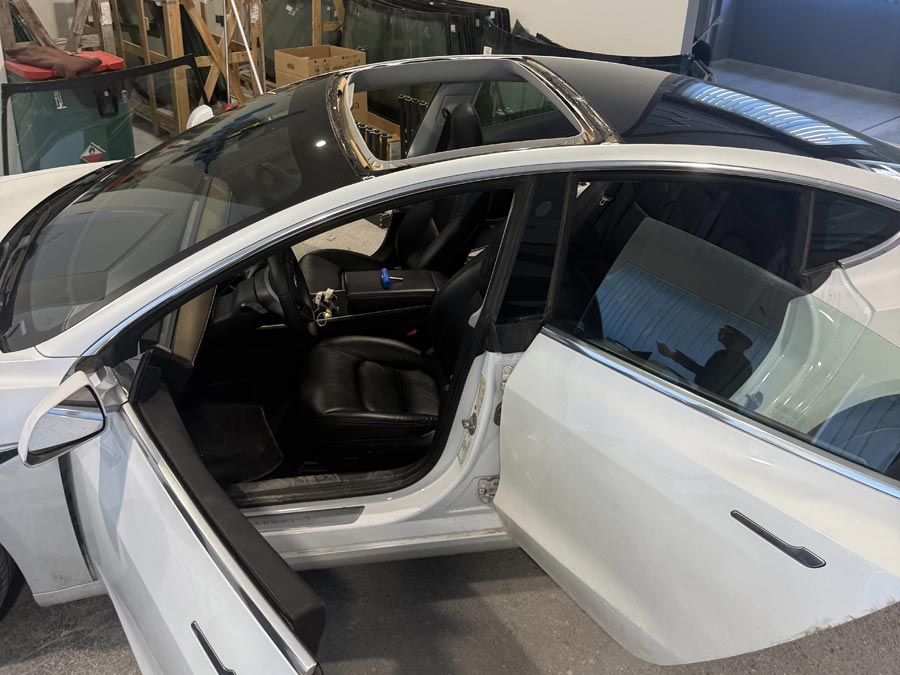 Tesla napfénytető